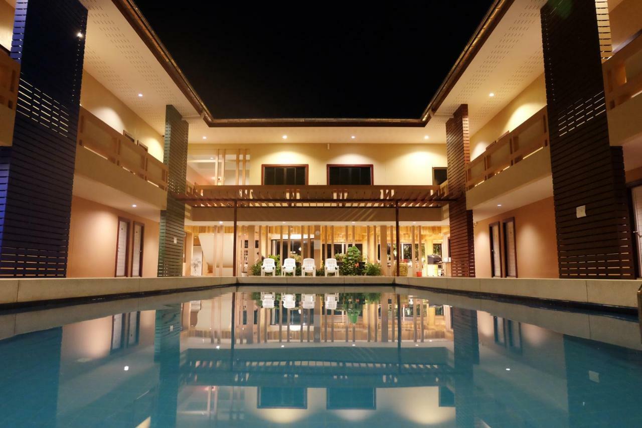 Juntima Place At Amphawa Exterior photo